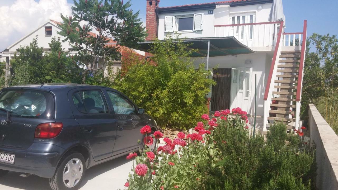 Apartman Joy Nin Zewnętrze zdjęcie