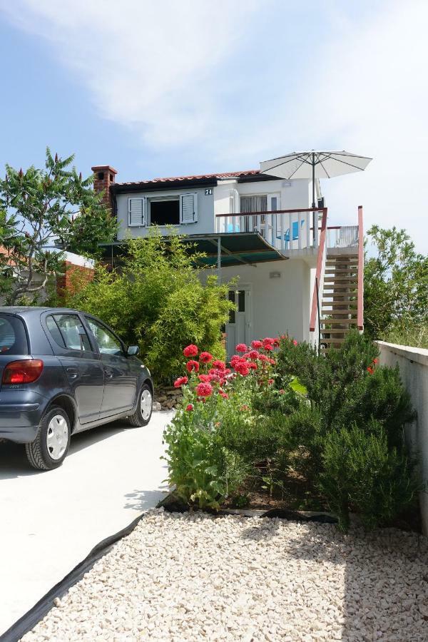 Apartman Joy Nin Zewnętrze zdjęcie